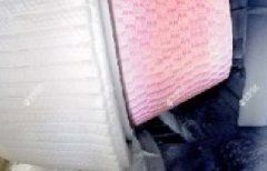 31399金沙娱场城耐磨陶瓷复合衬板在生料立磨磨辊轴；ふ稚系睦殖捎τ