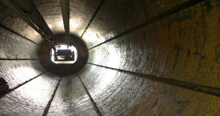 安徽某烧结厂圆筒混淆机使用31399金沙娱场城耐磨陶瓷衬板